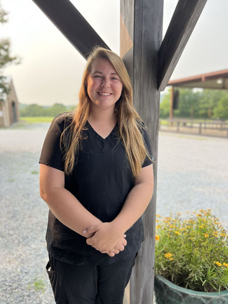 Coosa Valley Equine Center Pell City Alabama conveniently located in the southeast - Kerri Cowans Kerri also joined our technician team in 2022, in mid-September. Kerri’s horse knowledge also comes from prior clinic experience as a technician and an avid horse lover of her own.